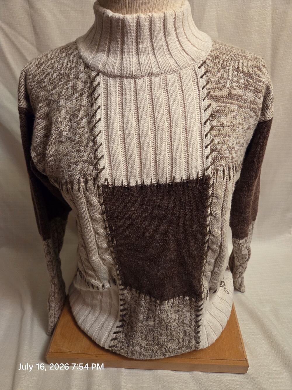 Petite Sophisticate Petite S Beige/Brown Colorblock Cable Knit Turtleneck